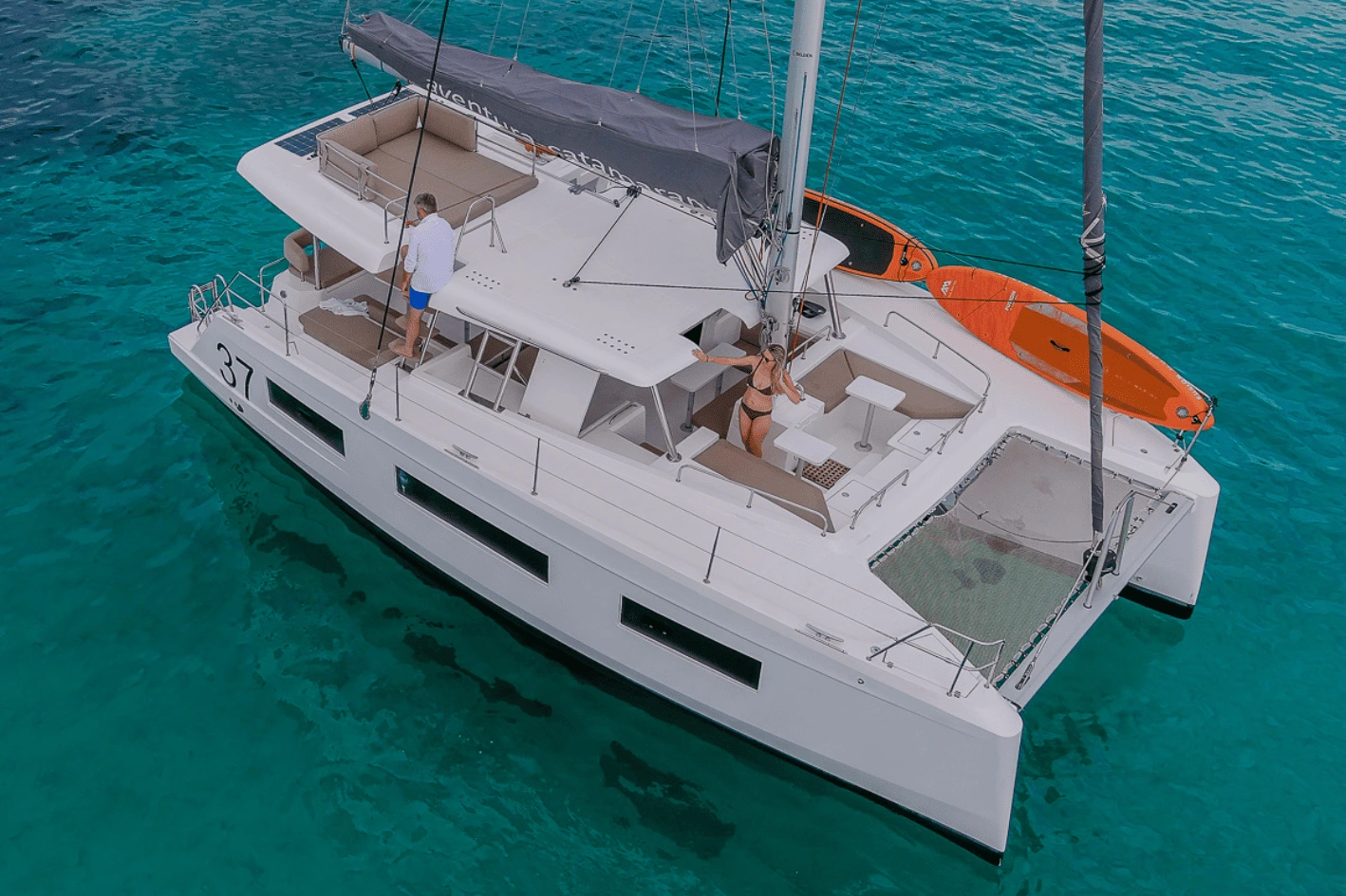Aventura 37 Sail