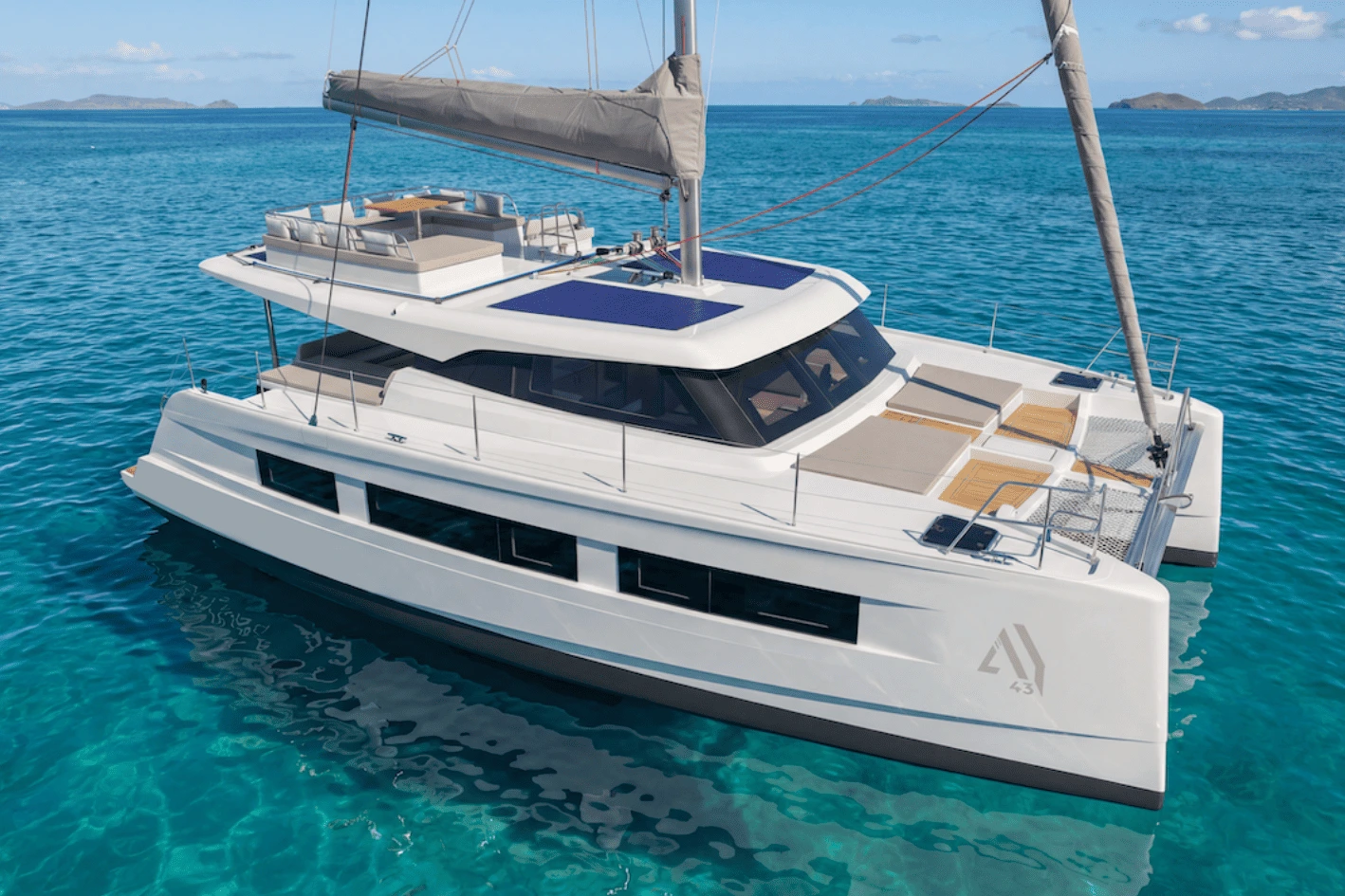 New Aventura 43 Sail